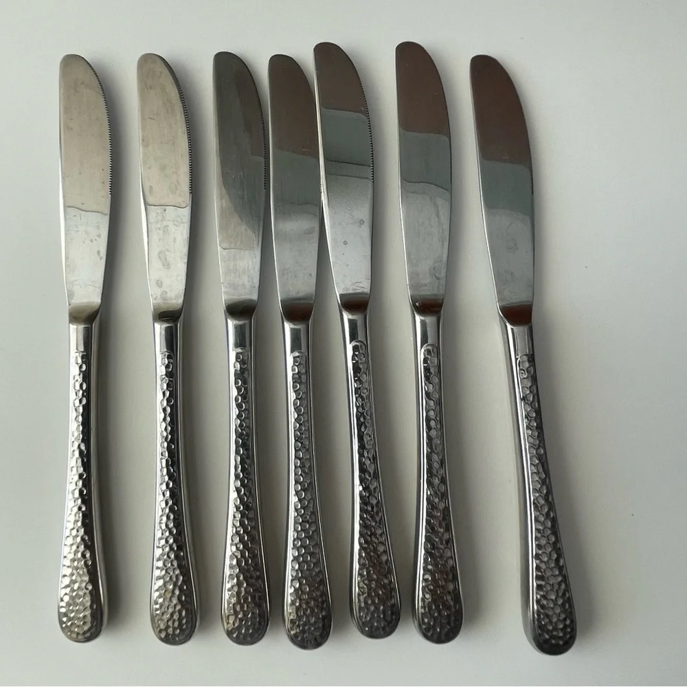 JA‎ Henckles Wellington Stainless Flatware Dinner Knife Hammered Handle 7 Pieces